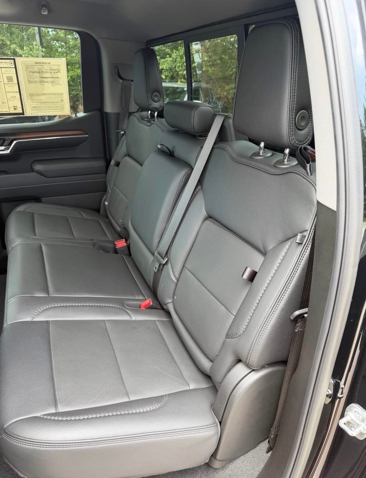 View 10 of 2025 GMC Sierra  4D