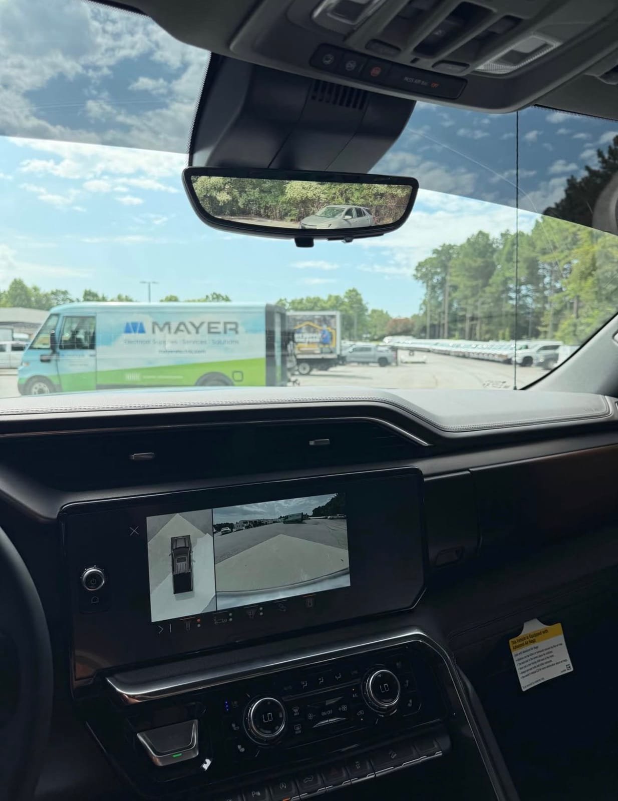 View 11 of 2025 GMC Sierra  4D