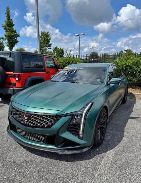 2026 Cadillac  CT5 V séries