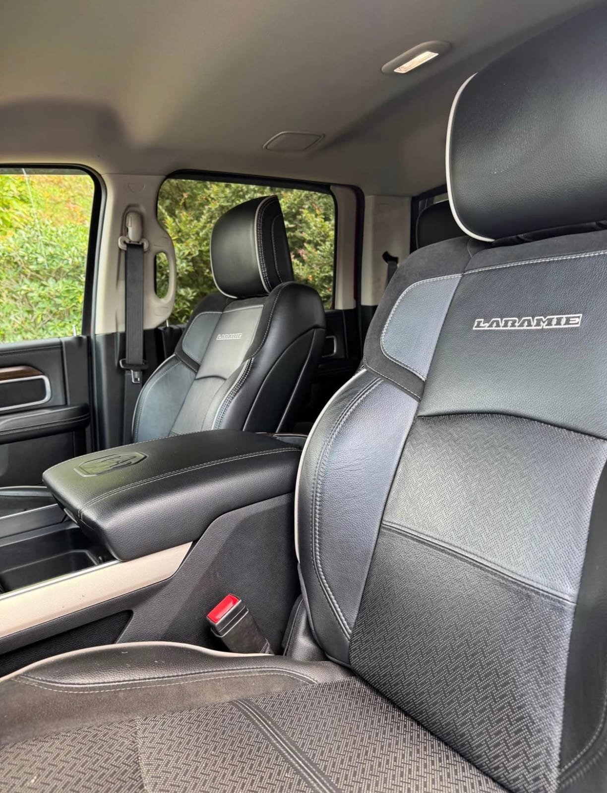View 7 of 2023 Ram 5500 Crew cab Laramie cab